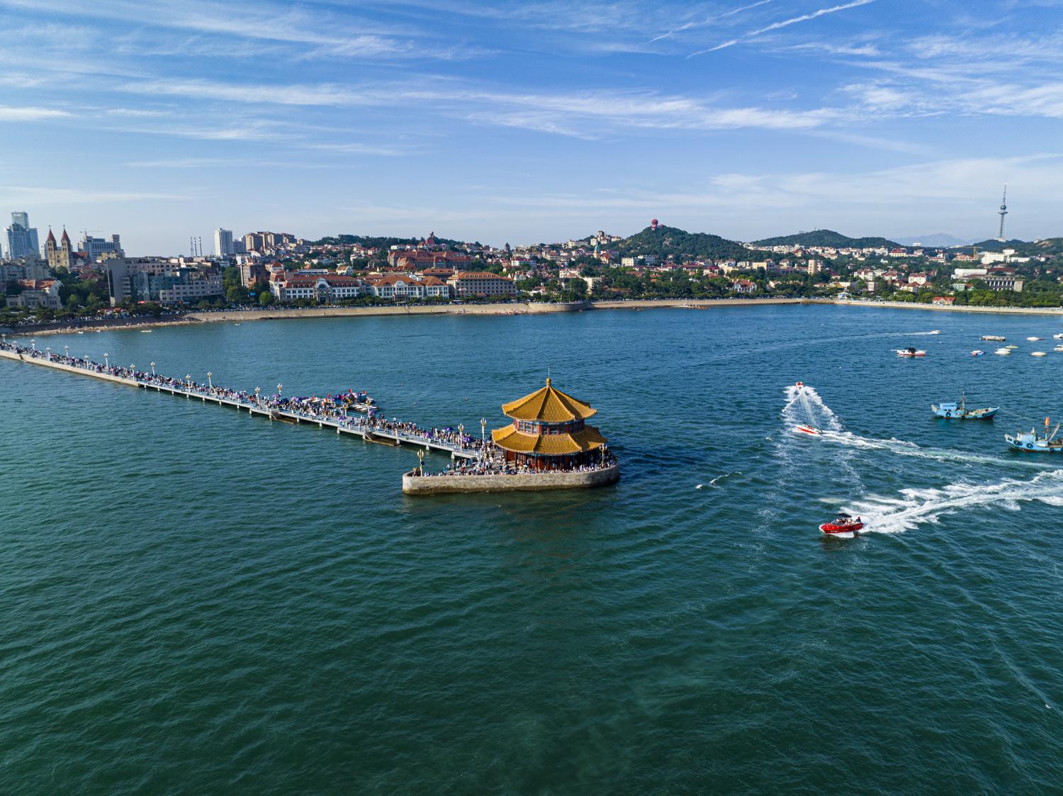 山东盛情款待,尊敬的各位来宾与朋友们